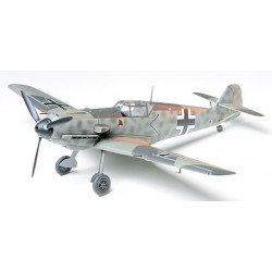 TAMIYA 1/48 MESSERSCHMITT Bf 109 E3      (61050)