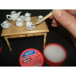 DELUXE TACKY WAX - klej woskowy (DEAD29)