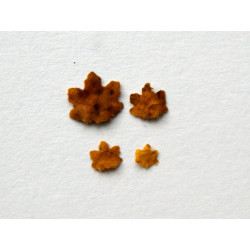 MM LEAVES - MAPLE LEAVES (701)
