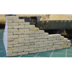 CEGŁA GIPSOWA 1:32 / 1:35 NIEBARWIONA - 100 sztuk (35006)