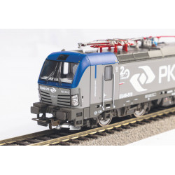 PIKO 59393 ELECTRIC LOCOMOTIVE VECTRON EU46- 510 PKP CARGO VI ( with sound )