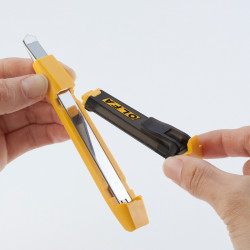 OLFA 9 mm SEGMENT KNIFE with container (DA-1)