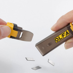 OLFA 9 mm SEGMENT KNIFE with container (DA-1)