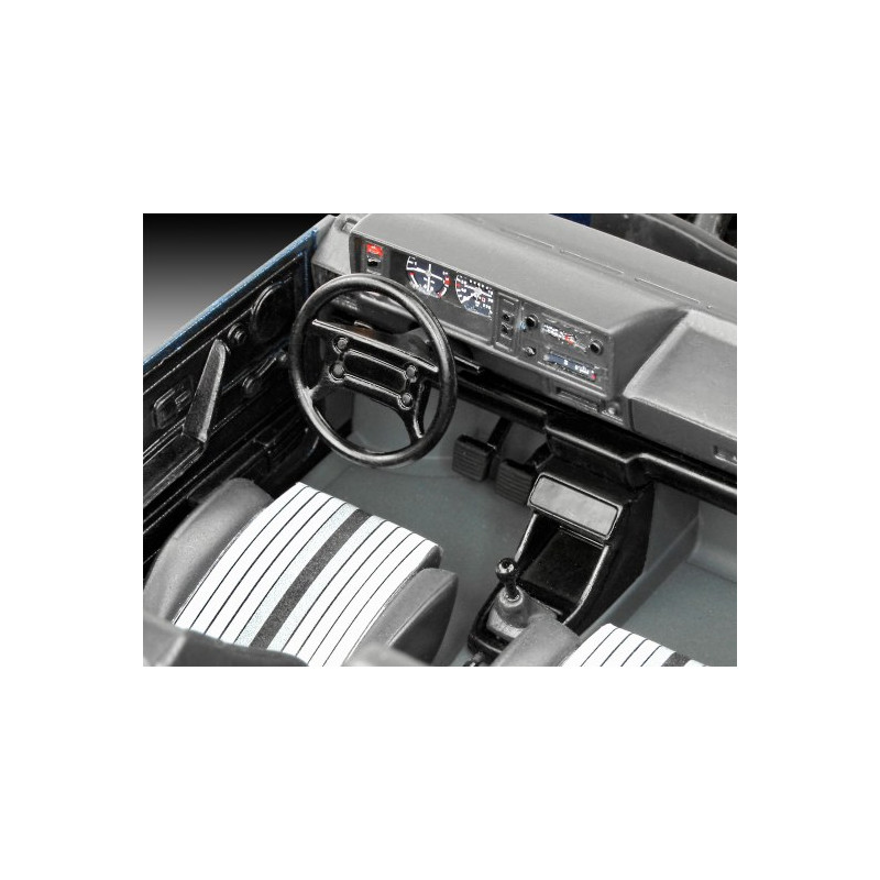 REVELL CAR 1/24 VW GOLF GTi (05694)