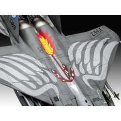 REVELL 1/72 F-15E STRIKE EAGLE (03841)