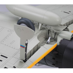 HASEGAWA 1/32 MITSUBISHI A6M5c ZERO TYPE 52 ZEKE (HAST34)