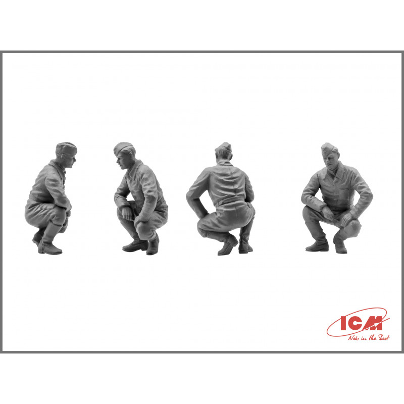 ICM 1/48 SOVIET AIR FORCE PILOTS AND GROUND PERSONNEL (48084)