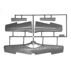 ICM 1/48 MUSTANG P-51K AMERICKÁ STÍHAČKA (48154)