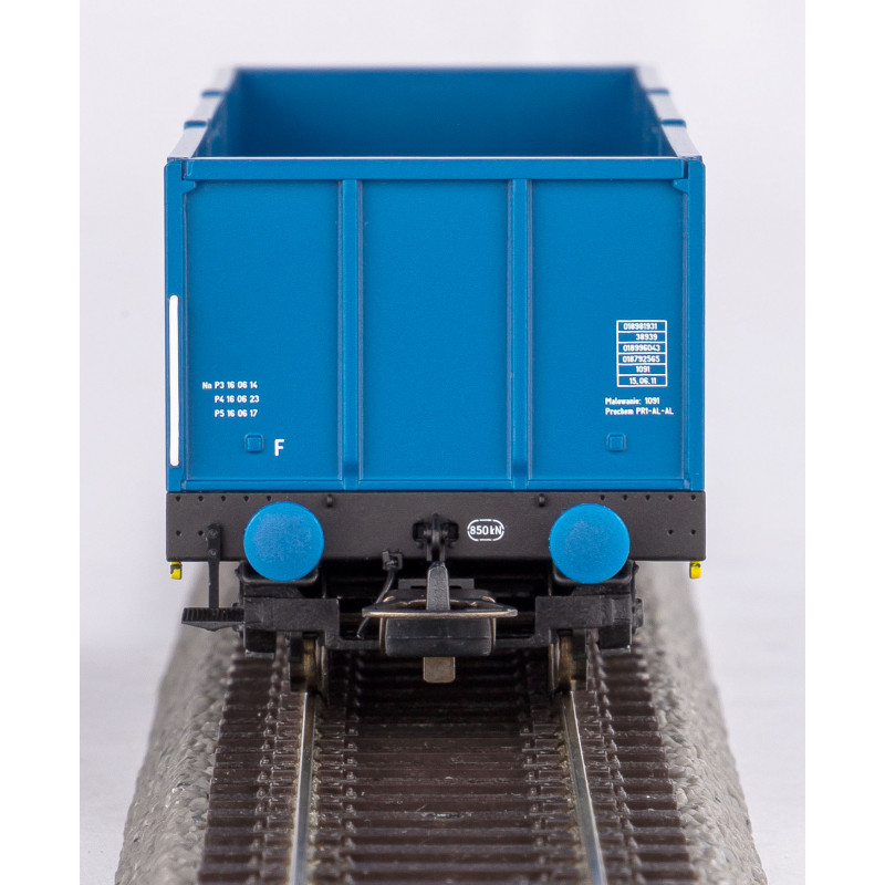 PIKO 58260 GOODS WAGON 401 Zk PKP CARGO VI ( 2 wagons )