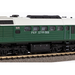 PIKO 52909 DIESEL LOCOMOTIVE ST44-966 PKP IV
