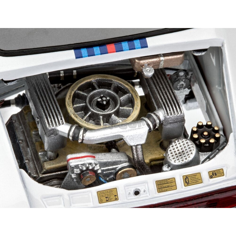 REVELL 1/24 PORSCHE 934 RSR "MARTINI" (07685)