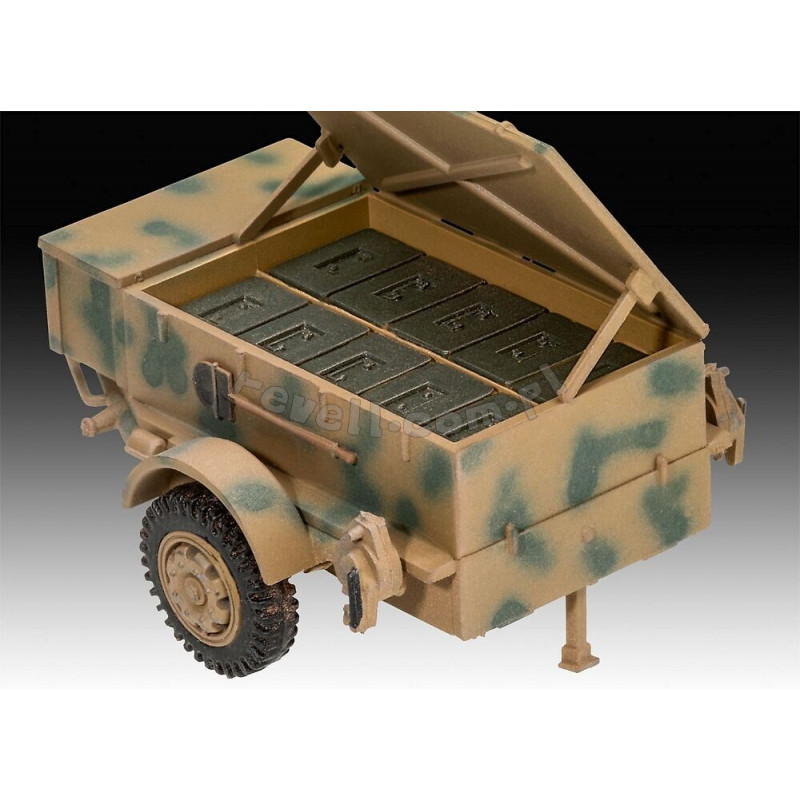 REVELL 1/72 sWS WITH FLAK 43 AND Sd.Ah. 58. AMMO TRAILER (03293)