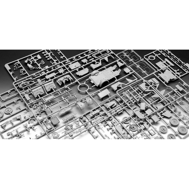 REVELL 1/35 EINHEITS-PKW 4 (03339)