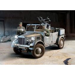 REVELL 1/35 EINHEITS-PKW 4 (03339)