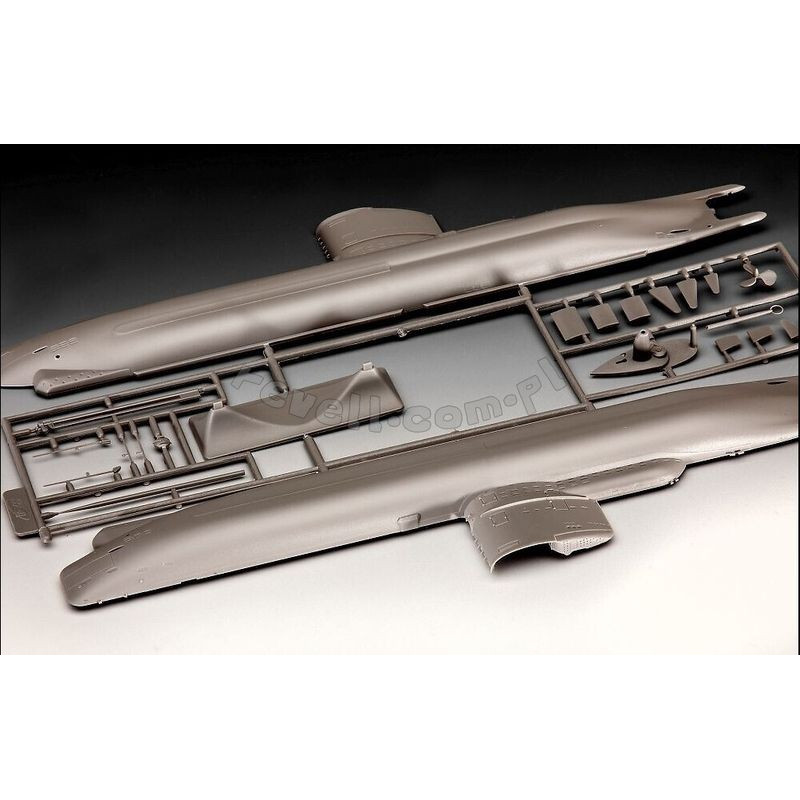 REVELL 1/144 NĚMECKÁ PONORKA MODEL SET 65140