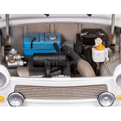 REVELL 1/24 TRABANT 601 BUILDERS CHOICE (07713)