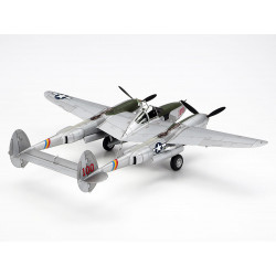 TAMIYA 1/48 LOCKHEED P - 38J LIGHTNING (61123)