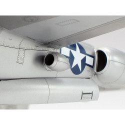 TAMIYA 1/48 LOCKHEED P - 38J LIGHTNING (61123)