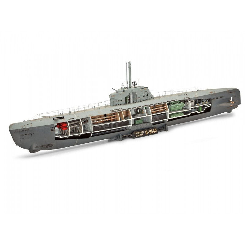 REVELL 1/144 NĚMECKÝ U-BOAT XXI U S INTERIÉREM 05078