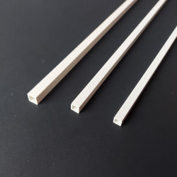 HM PLASTOVÁ TRUBKA 9/7*330 mm (261) MAQUETT