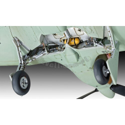 REVELL 1/32 HAWKER HURRICANE MK IIb (04968)