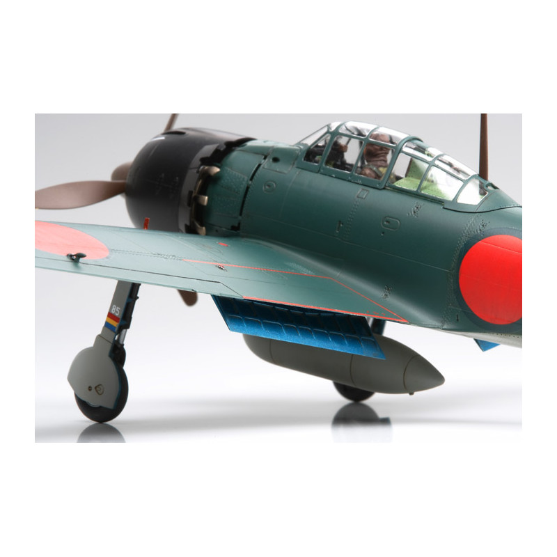 TAMIYA 1/48 MITSUBISHI A6M5/5a ZERO FIGHTER (ZEKE) (61103)
