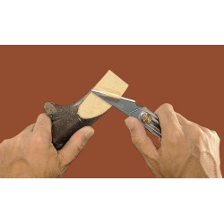 NŮŽ OLFA S KOVOVOU RUKOJETÍ (CK-2)