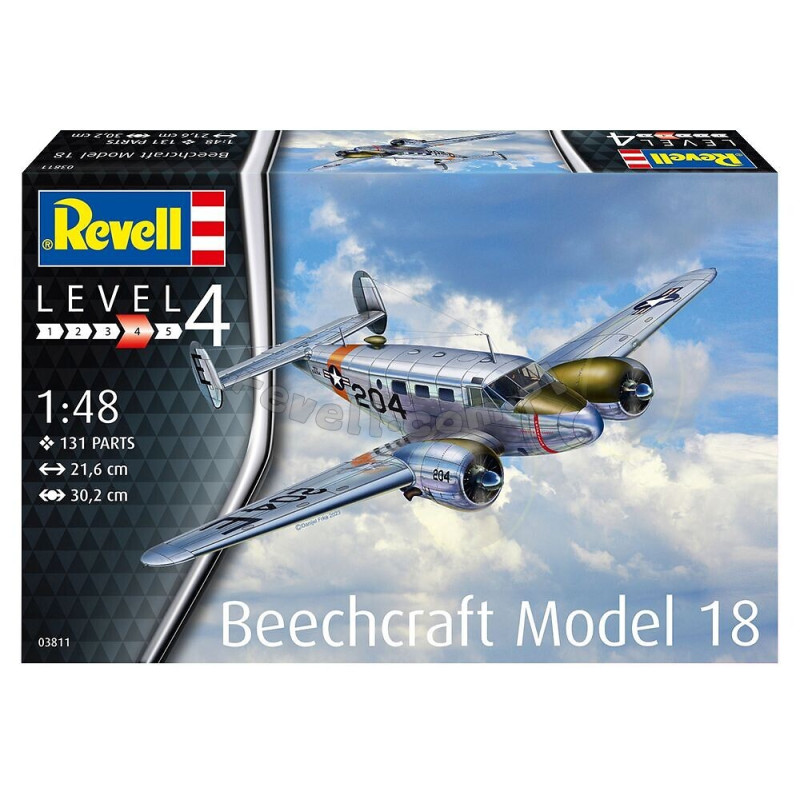 REVELL 1/48 BEECHCRAFT MODEL 18 (03811)