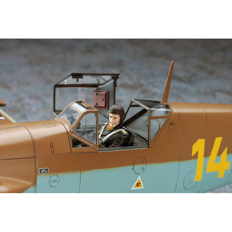 HASEGAWA 1/32 MESSERSCHMITT Bf 109F-4 Trop (HAST31)