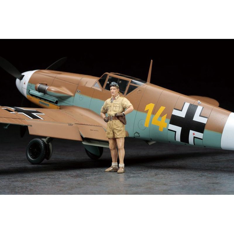 HASEGAWA 1/32 MESSERSCHMITT Bf 109F-4 Trop (HAST31)