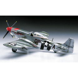 HASEGAWA 1/32 P-51D MUSTANG (HAST05)