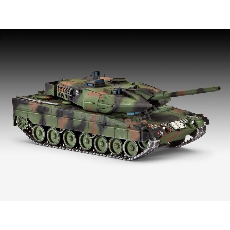 REVELL 1/72 LEOPARD 2A6/A6M (63180)