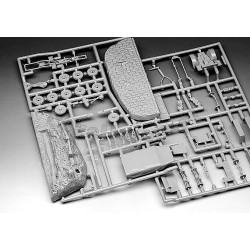 REVELL 1/76 KRUPP PROTZE KFZ 69 WITH 3,7 (03344)