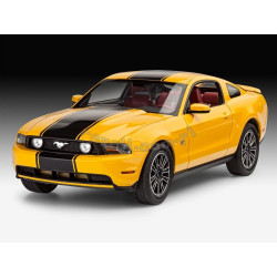 REVELL 1/25 2010 FORD MUSTANG GT (07046)