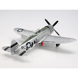 TAMIYA 1/48 P-47D THUNDERBOLT BUBBLETOP (61090)