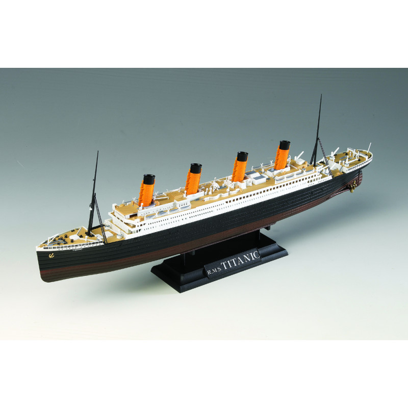 ACADEMY 1/700 R.M.S. Titanic Centenary Anniversary MCP (14214)