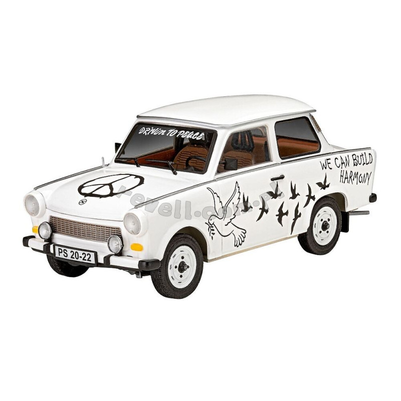 REVELL 1/24 TRABANT 601S "BUILDERS       CHOICE" MODEL SET (67713)