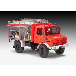 REVELL 1/24 MERCEDES-BENZ UNIMOG U1300L  TLF 8/18 (07512)