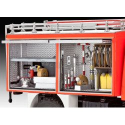 REVELL 1/24 MERCEDES-BENZ UNIMOG U1300L  TLF 8/18 (07512)