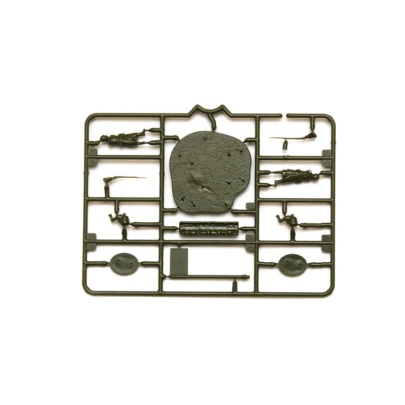 ZVEZDA 1/72 SOVĚTSKÁ PĚCHOTA V ZIMNÍ UNIFORMĚ (6197)