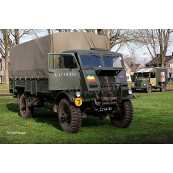 REVELL 1/35 FORDSON W.O.T.6 03282