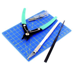 VALLEJO T11001 BASIC TOOL...