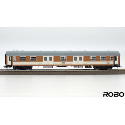 ROBO 280321 PASSENGER WAGON PKP 209C station Gdynia ( with lights )