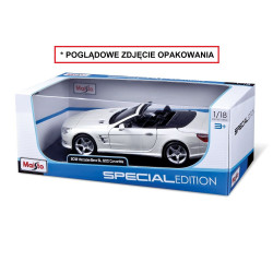 MAISTO 1/18 MERCEDES AMG GT czarny