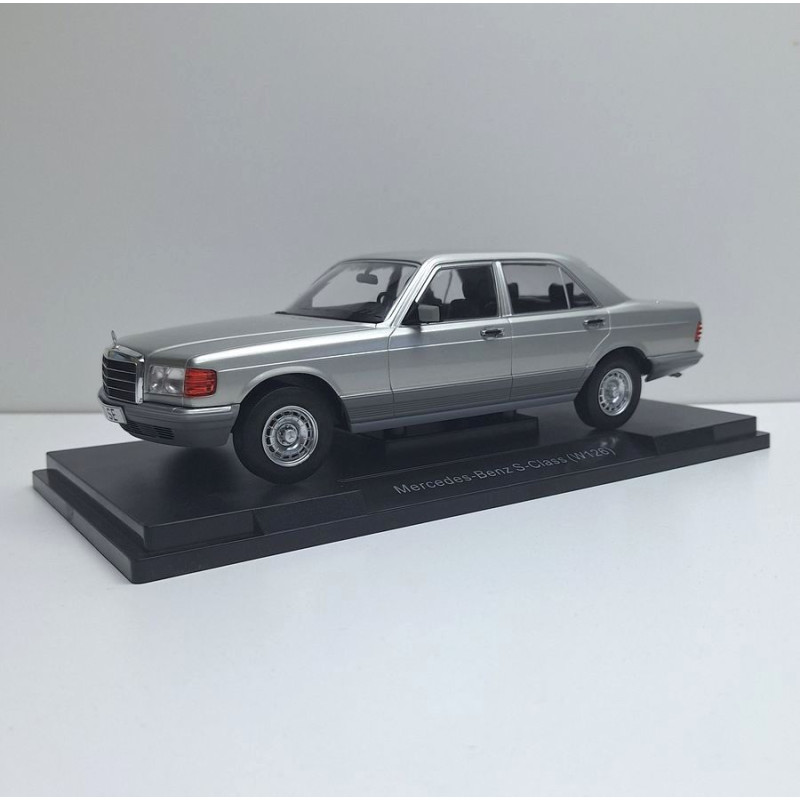 MCG 1/18 MERCEDES S-CLASS (W126) silver 1979 (18185)
