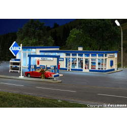 KIBRI 38544 H0 STACJA PALIW ARAL -       oświetlenie LED