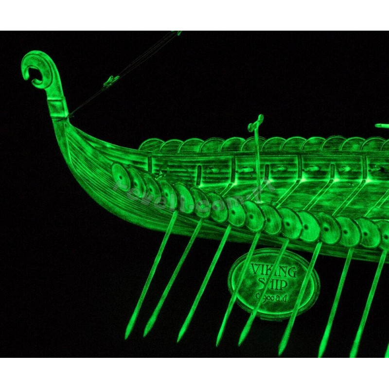 REVELL 1/50 VIKINGSKÁ LOĎ DUCHŮ (05428)