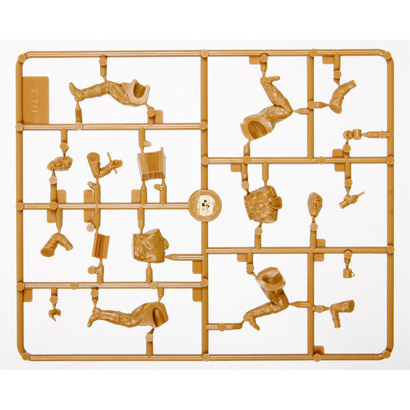 ZVEZDA 1/35 SOVIET WWII MOTORCYKLE M-72(3639)