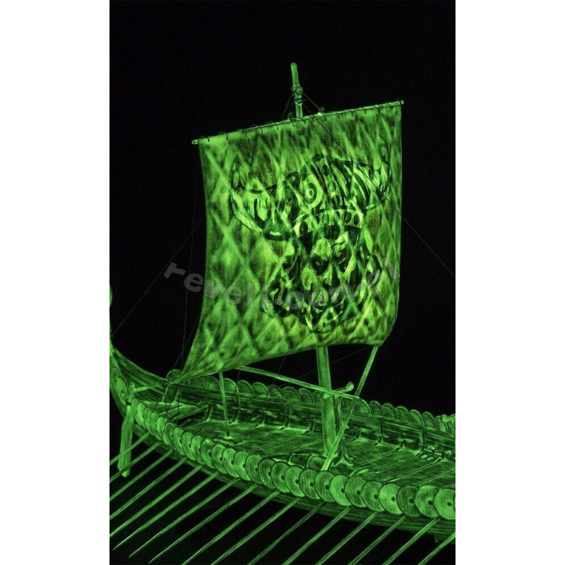 REVELL 1/50 VIKINGSKÁ LOĎ DUCHŮ (05428)