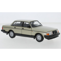WELLY 1/24 VOLVO 240 GL zlatá (24102)